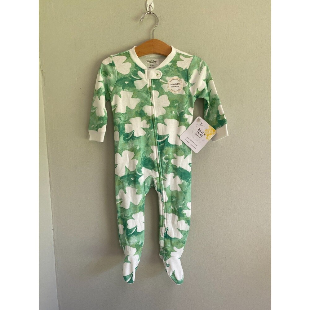 NWT Burt’s Bees Shamrock 100% Organic Cotton Footie Sleeper 6-9M Relaxed Fit